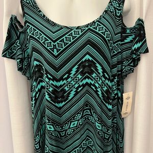SPRING FWD SPECIAL! Agenda Cold Shoulder short Sleeve Tunic, NWT